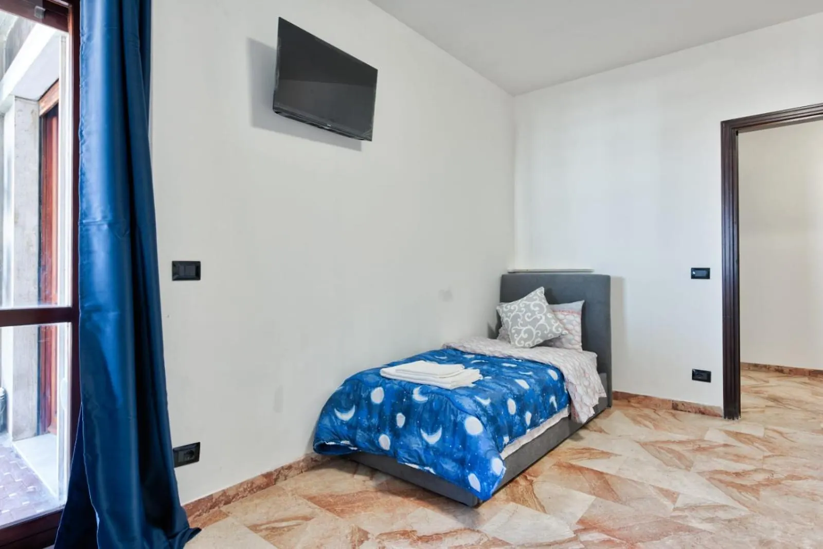 Easy Downtown Inn Mestre Guest house